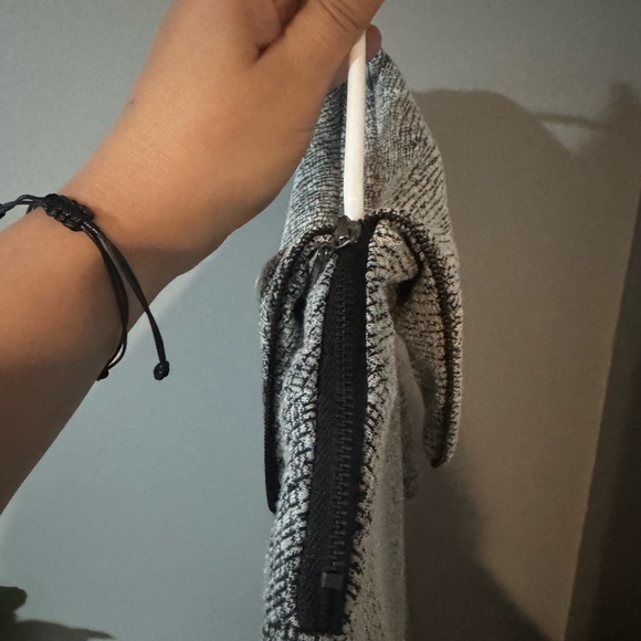 Elegant Gray Women's Dress - Picture 5 of 7